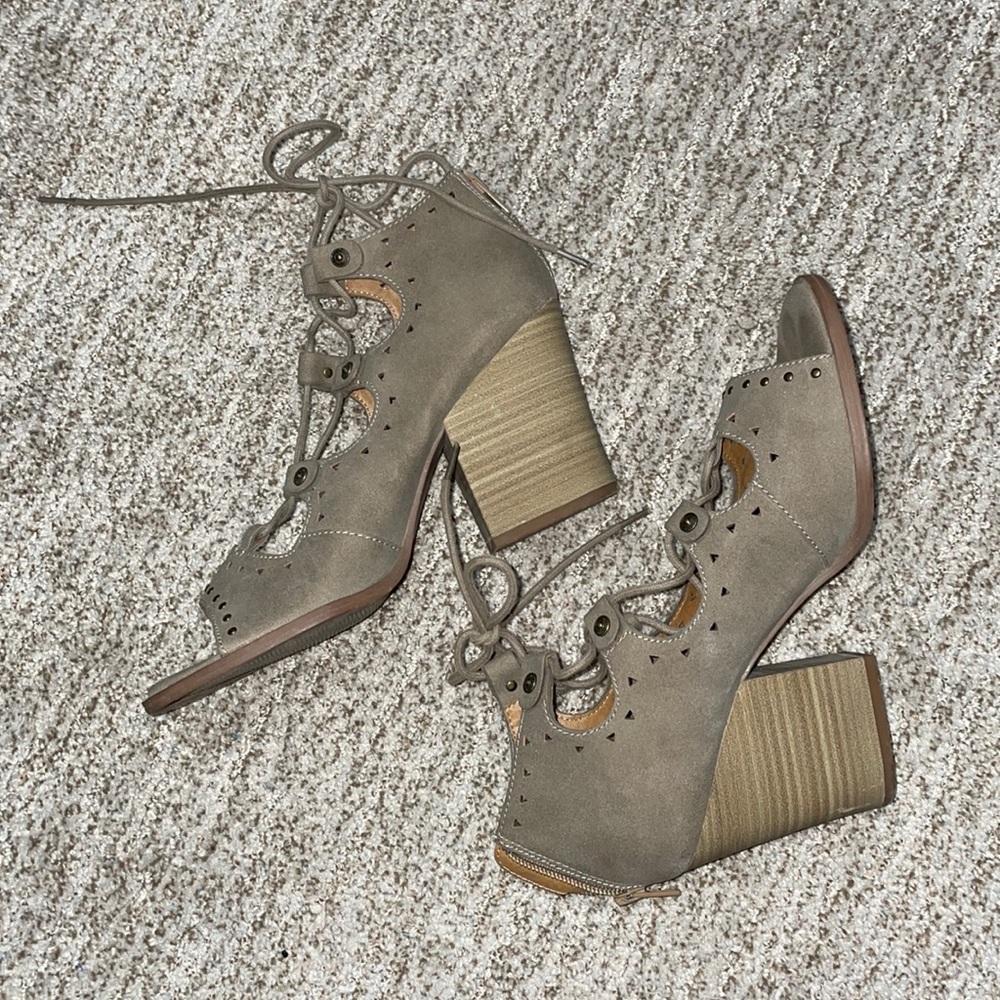 BKE Heels